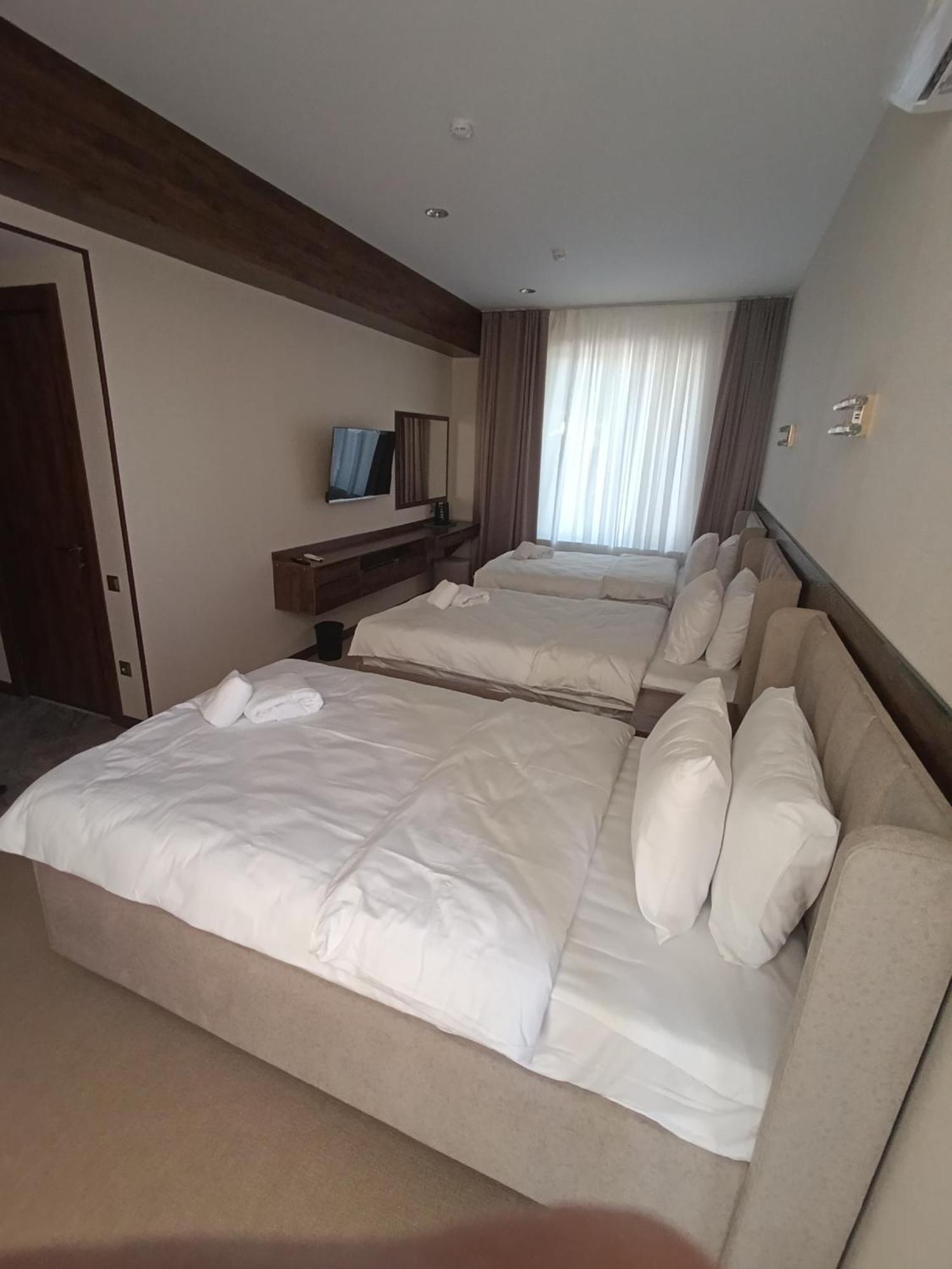 Grand Karavan Hotel Taschkent Exterior foto