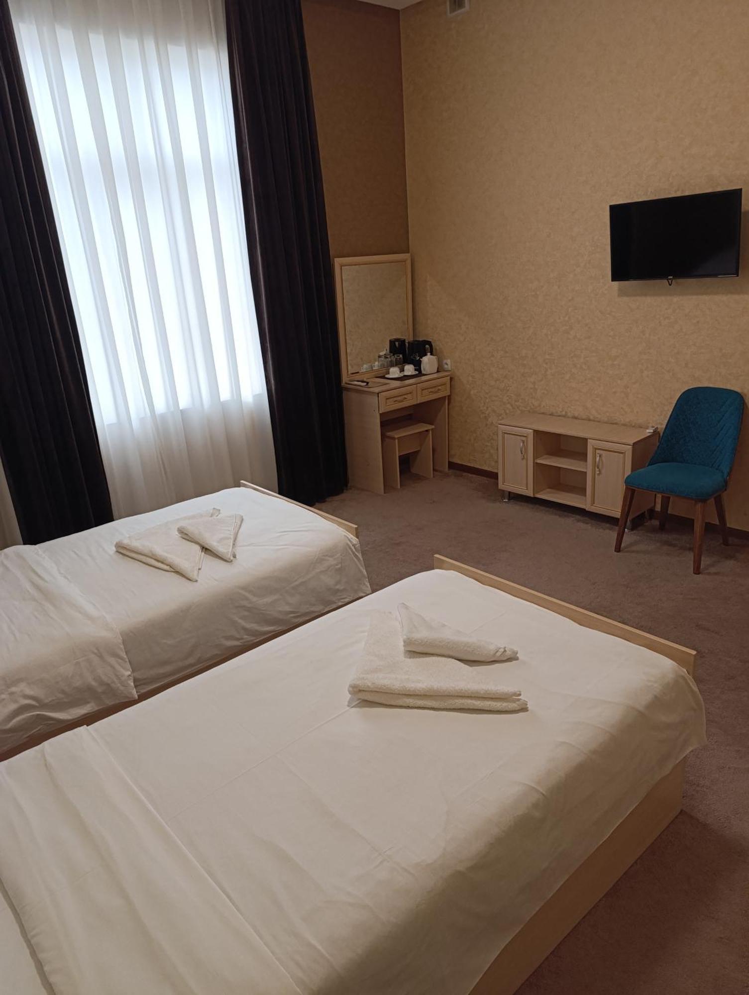 Grand Karavan Hotel Taschkent Exterior foto