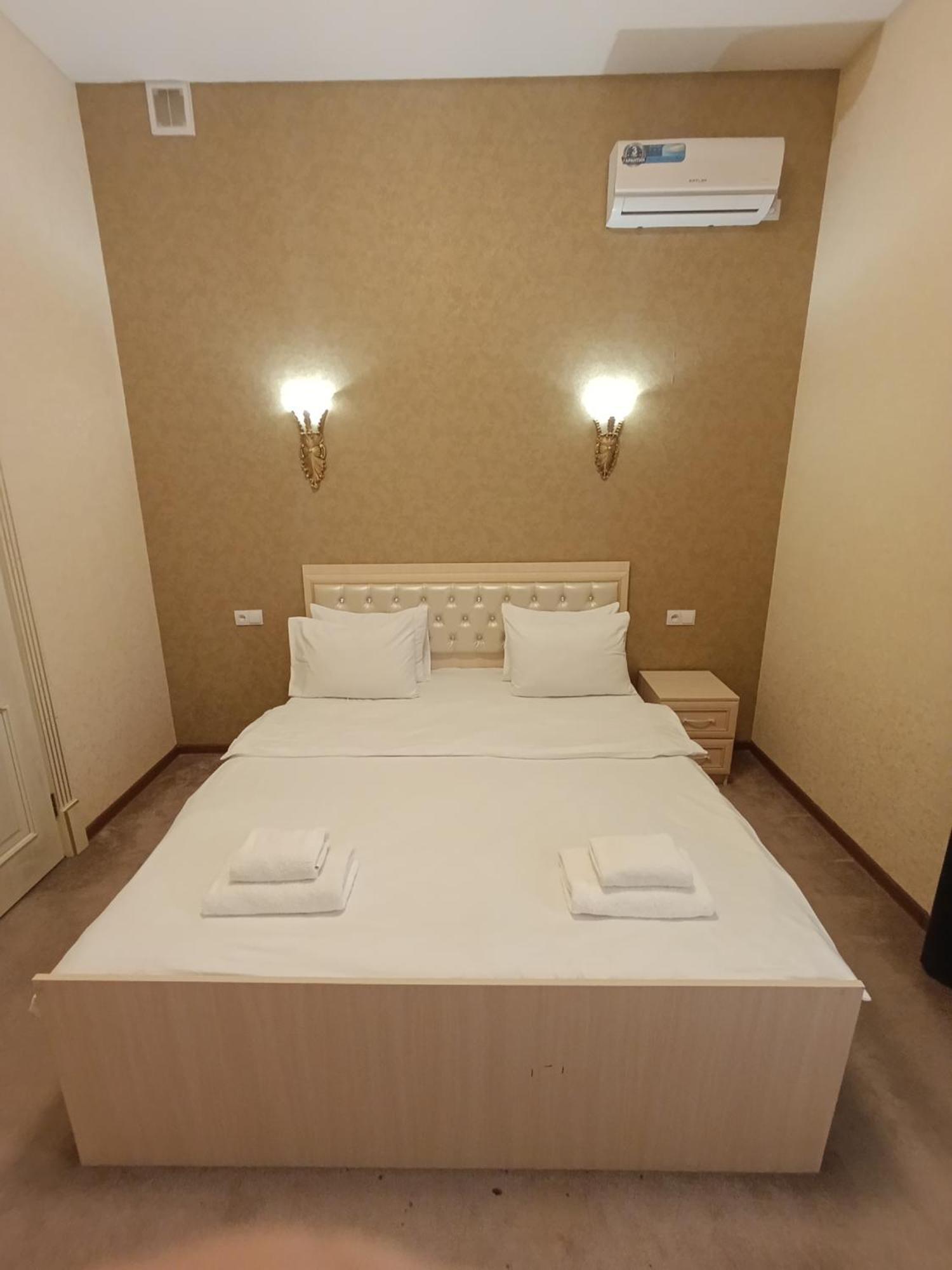 Grand Karavan Hotel Taschkent Exterior foto