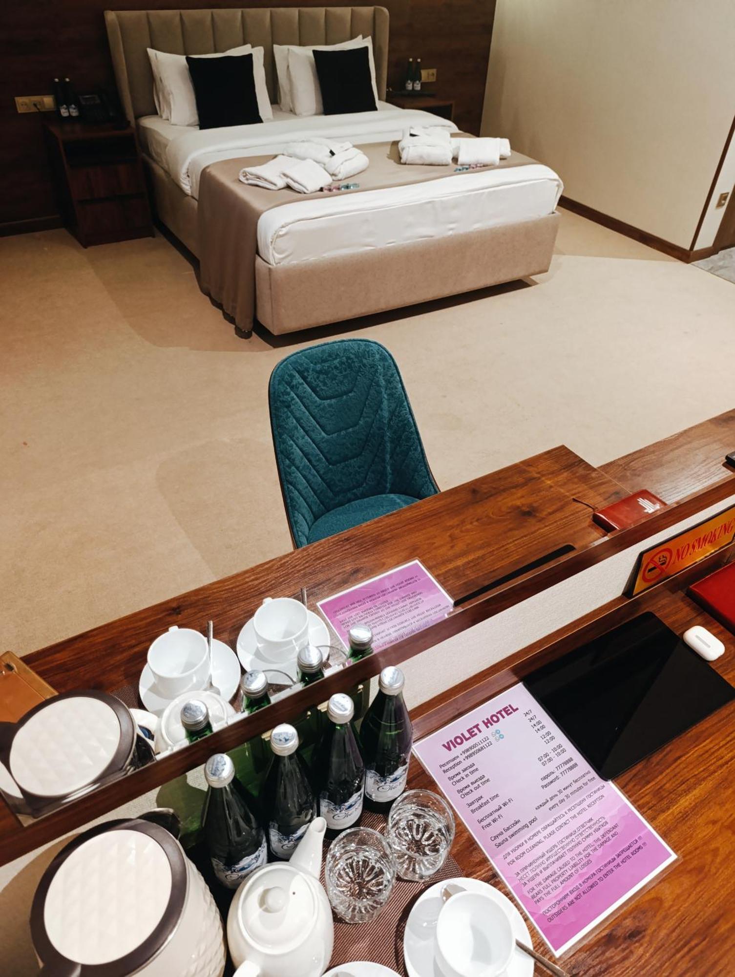 Grand Karavan Hotel Taschkent Zimmer foto